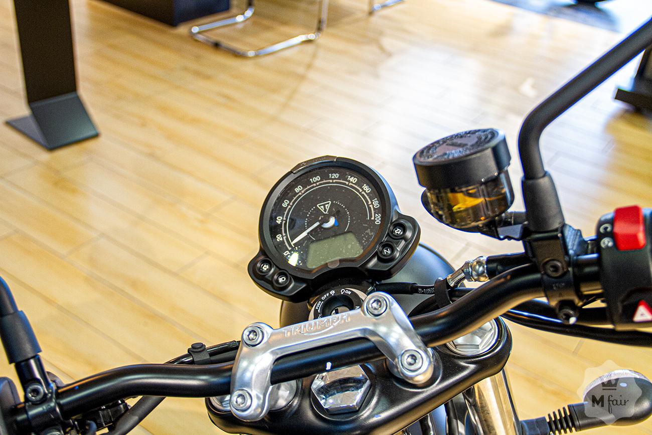 Продажа нового классического Triumph Street Twin '2021 в Киеве