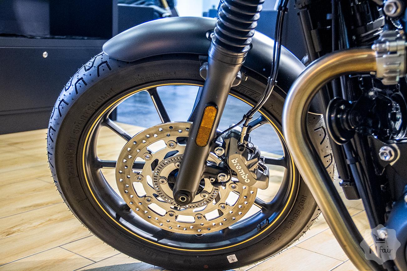 Продажа нового классического Triumph Street Twin '2021 в Киеве