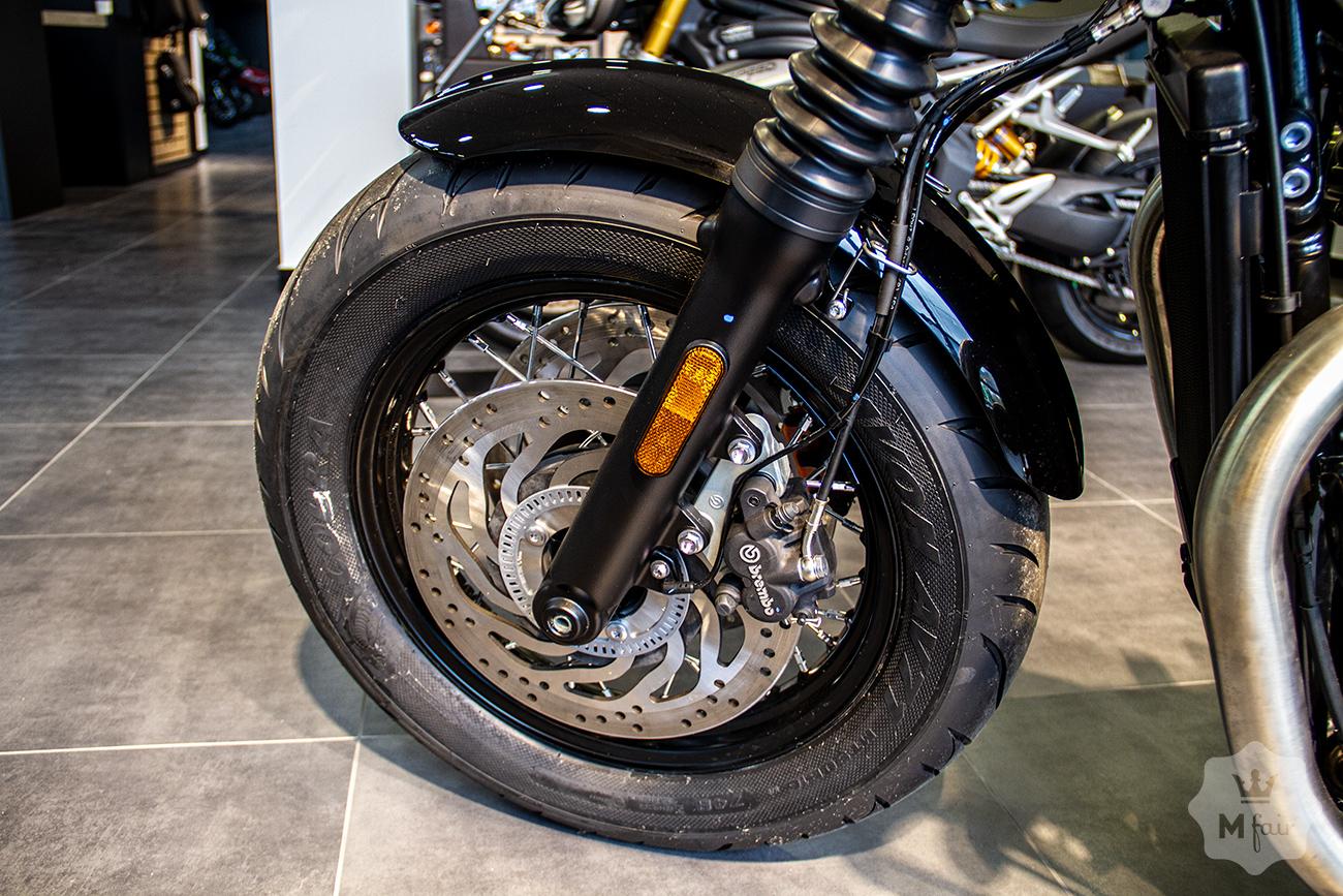 Продажа классического Triumph Bonneville Bobber '2021 в Киеве