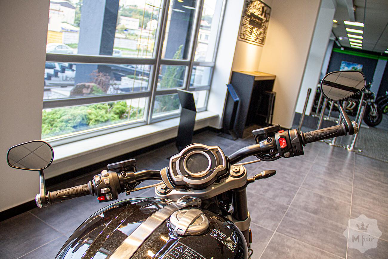 Продажа нового мускул-байка Triumph Rocket 3 R '2021 в Киеве