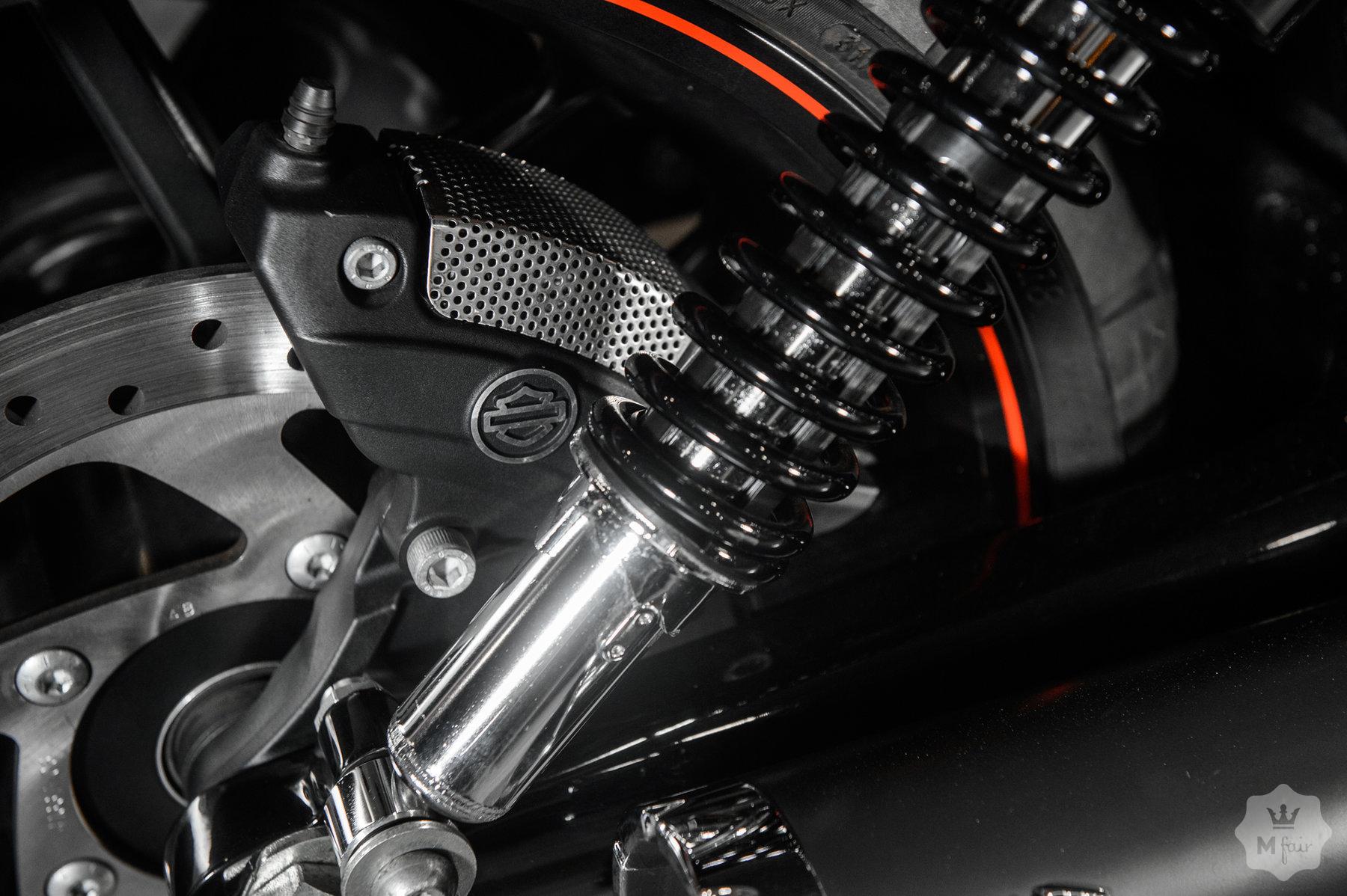 Продажа эксклюзивного кастома Harley-Davidson Night Rod '2014 в Одессе