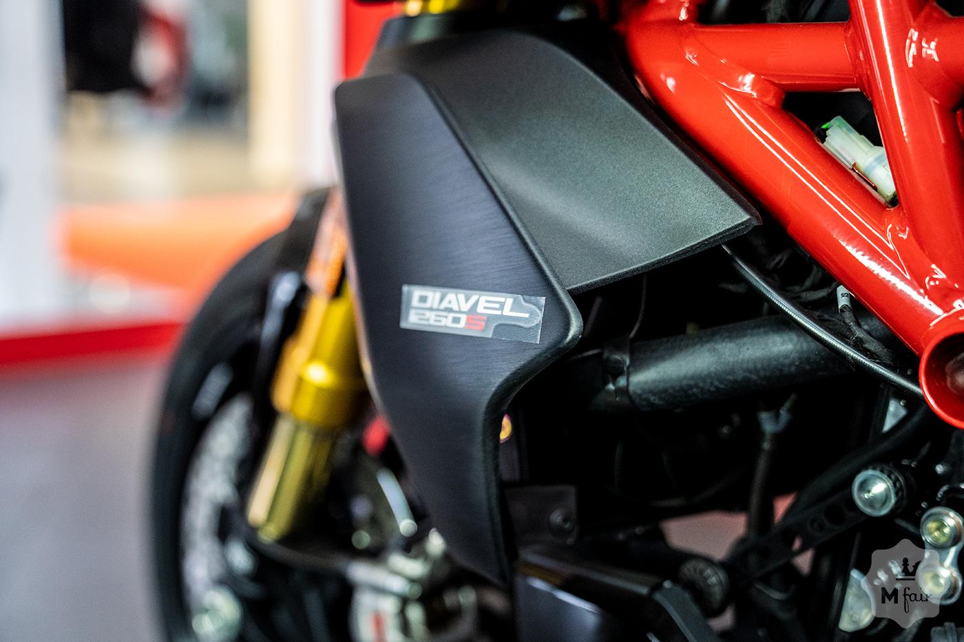 Продажа официального Diavel 1260 S Thrilling Black & Dark Stealth '2022 в Киеве