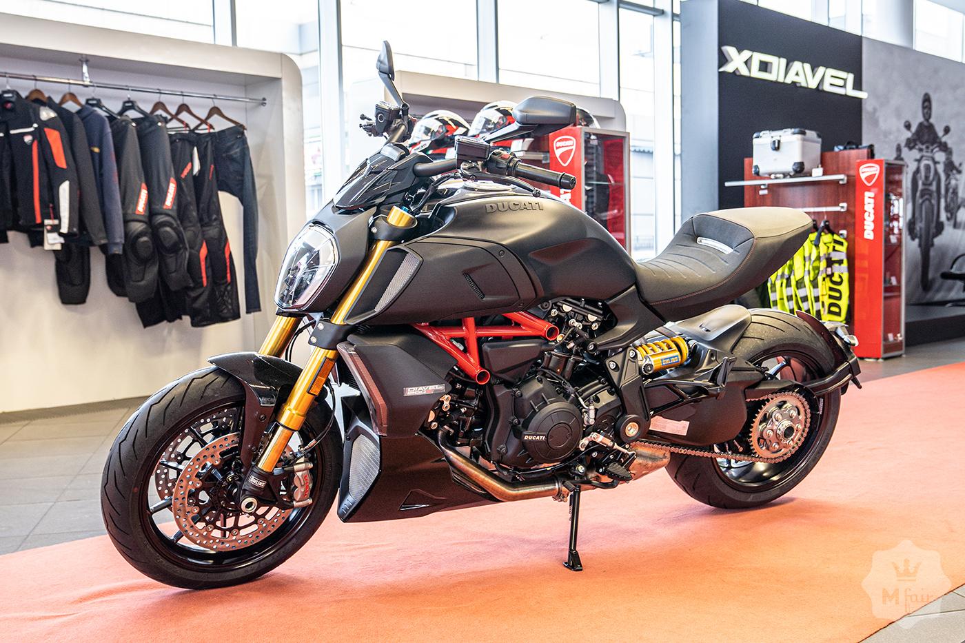 Продажа официального Diavel 1260 S Thrilling Black & Dark Stealth '2022 в Киеве