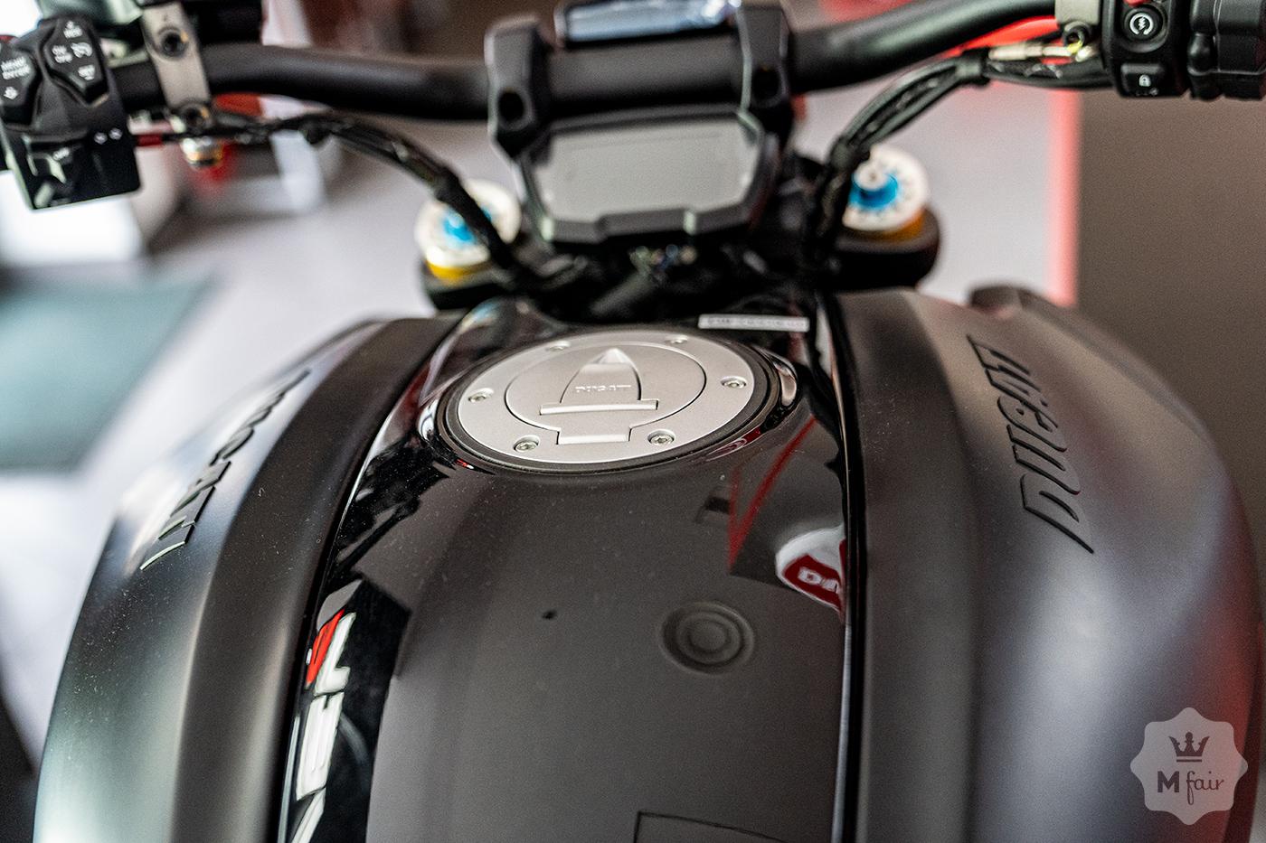 Продажа официального Diavel 1260 S Thrilling Black & Dark Stealth '2022 в Киеве