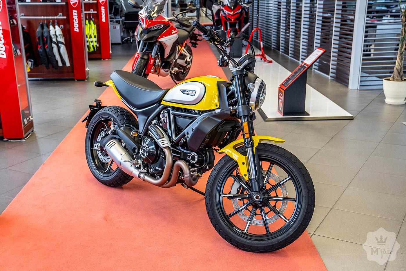 Продажа нового официального Ducati Scrambler 803 Icon Yellow '2021 в Киеве
