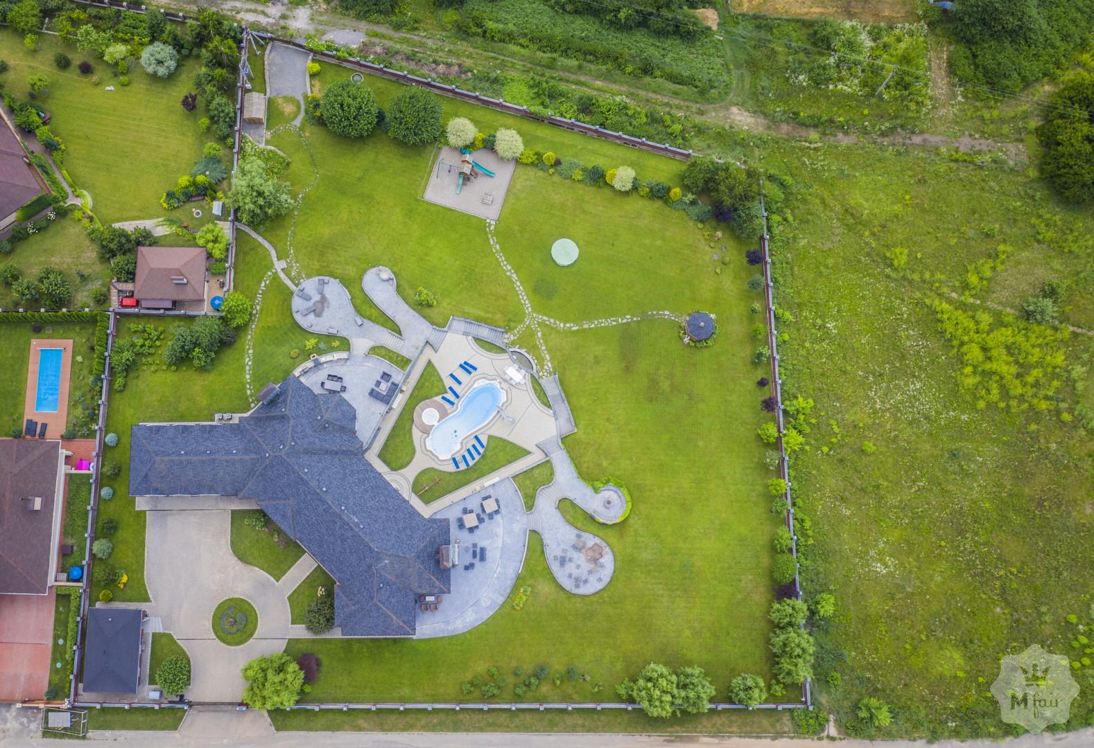 Продажа домовладения в селе Лесники на Замковой горе под Киевом