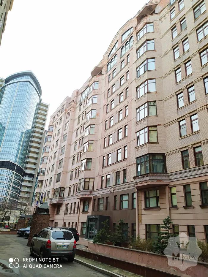 Продажа видового пентхауса в историческом центре Киева 