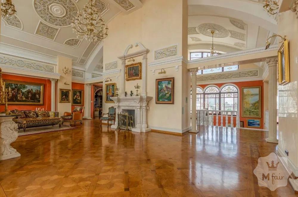 Продажа видового пентхауса в историческом центре Киева 