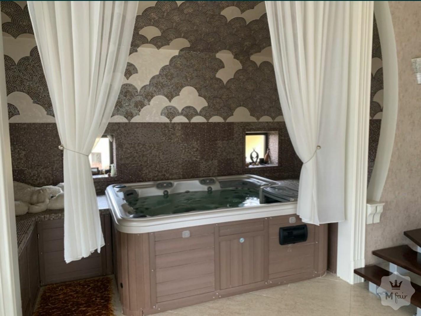 Продажа роскошного дома на берегу Днепра в Киеве