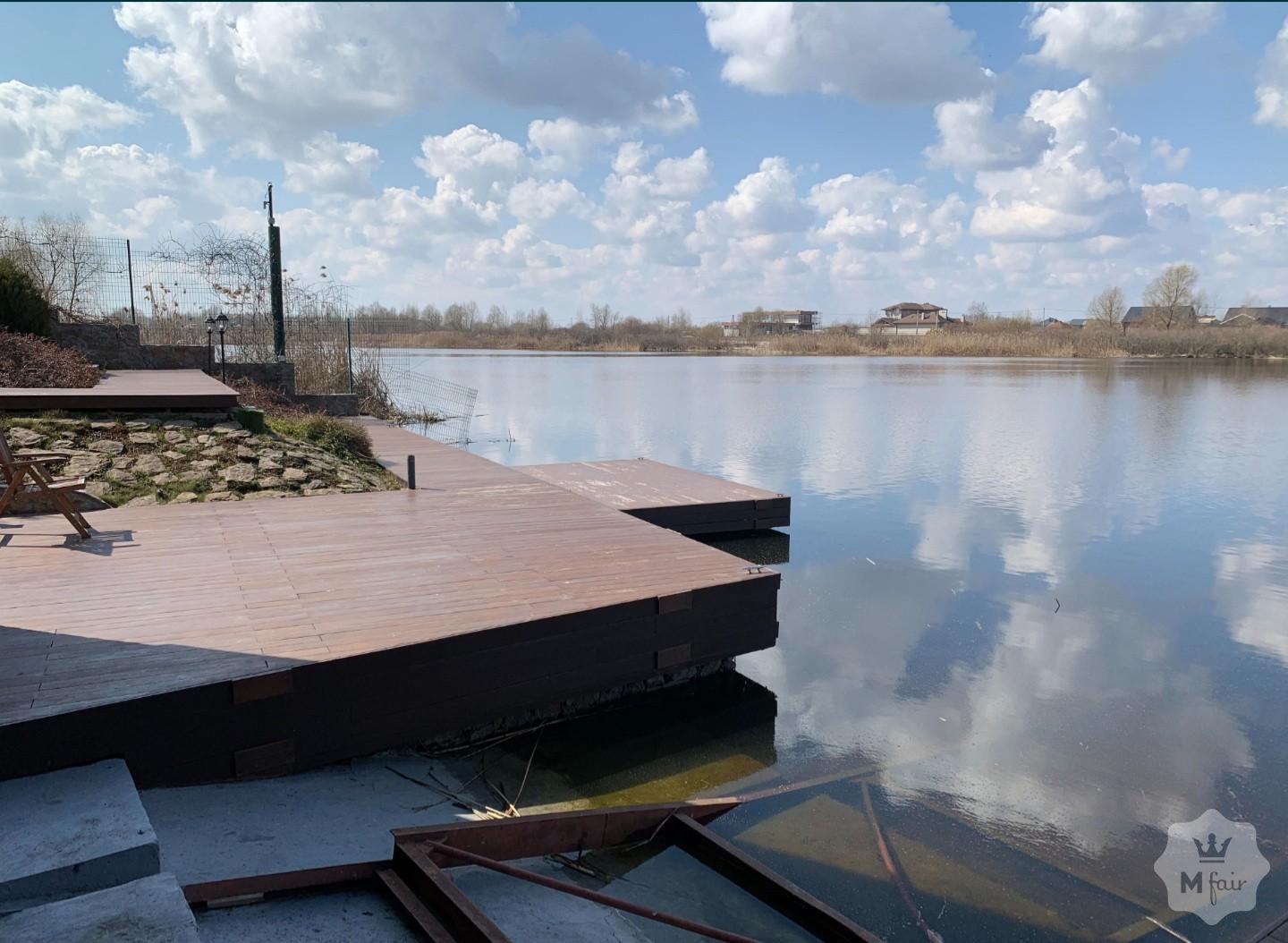 Продажа роскошного дома на берегу Днепра в Киеве