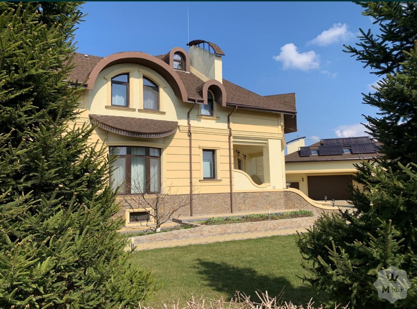 Продажа роскошного дома на берегу Днепра в Киеве