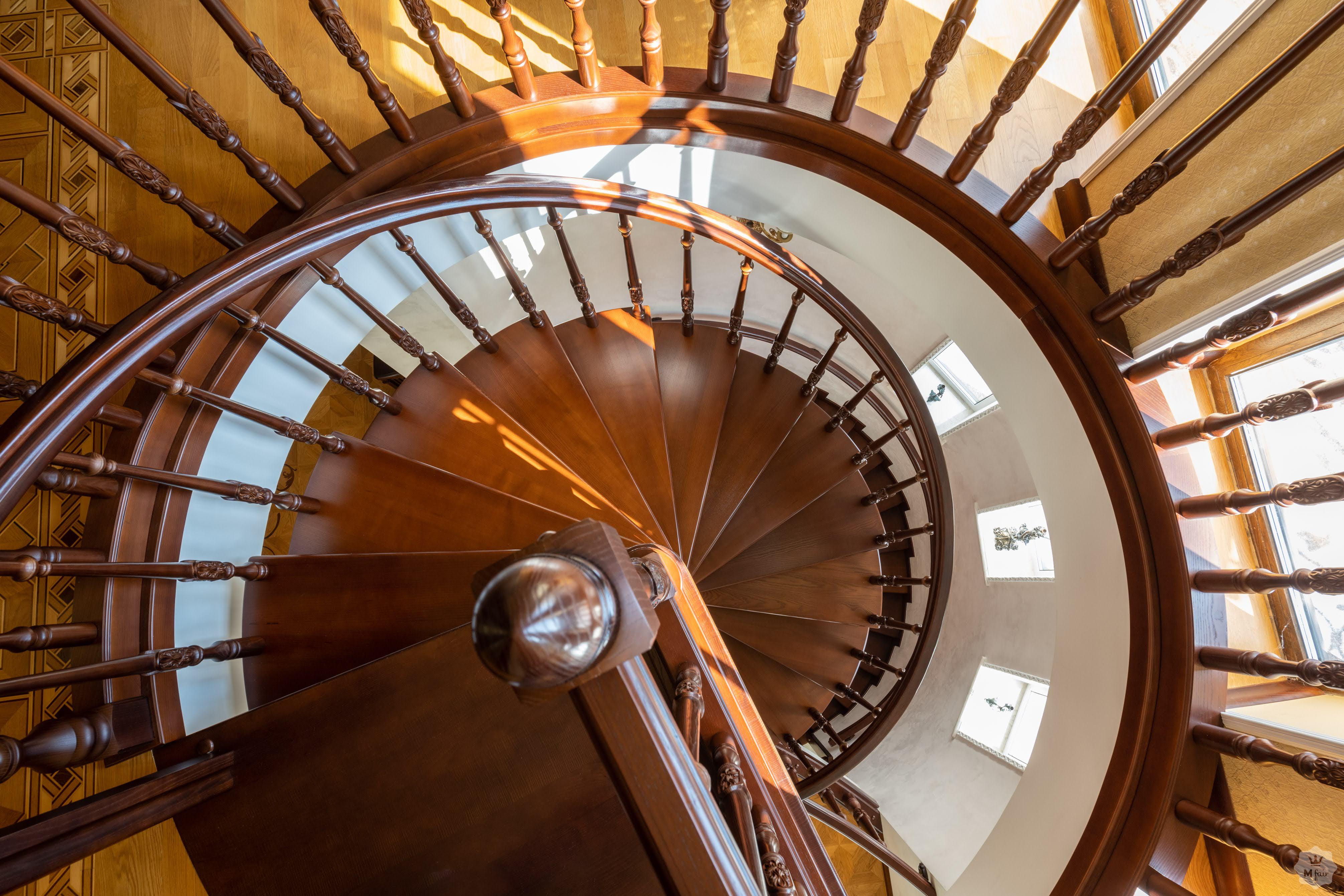 Продажа дома под Киевом в коттеджном городке Золоче