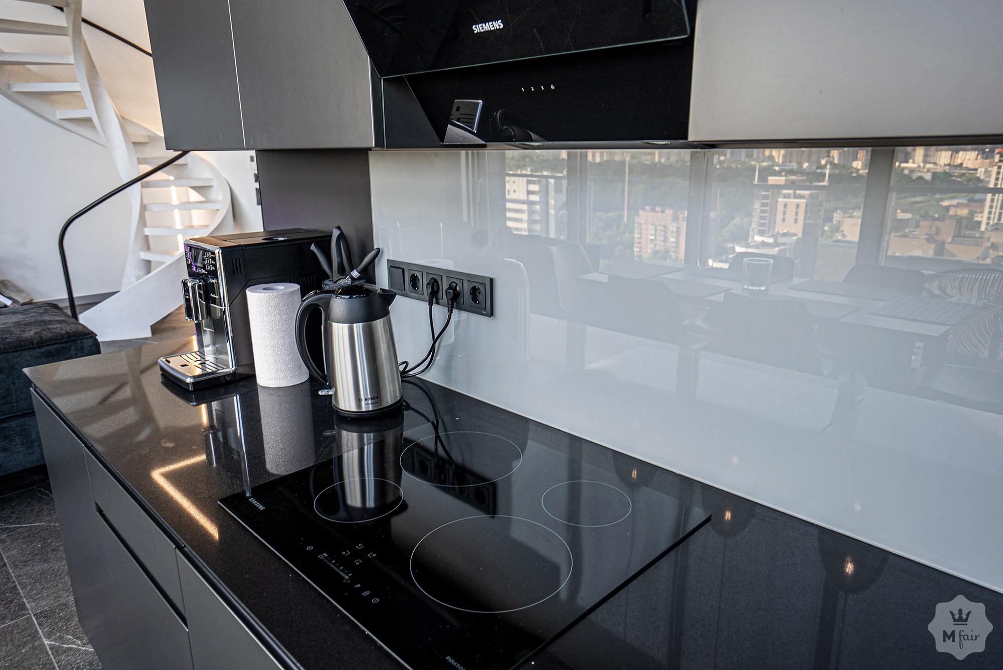 Аренда 3х этажного пентхауса с террасой в центре Киева