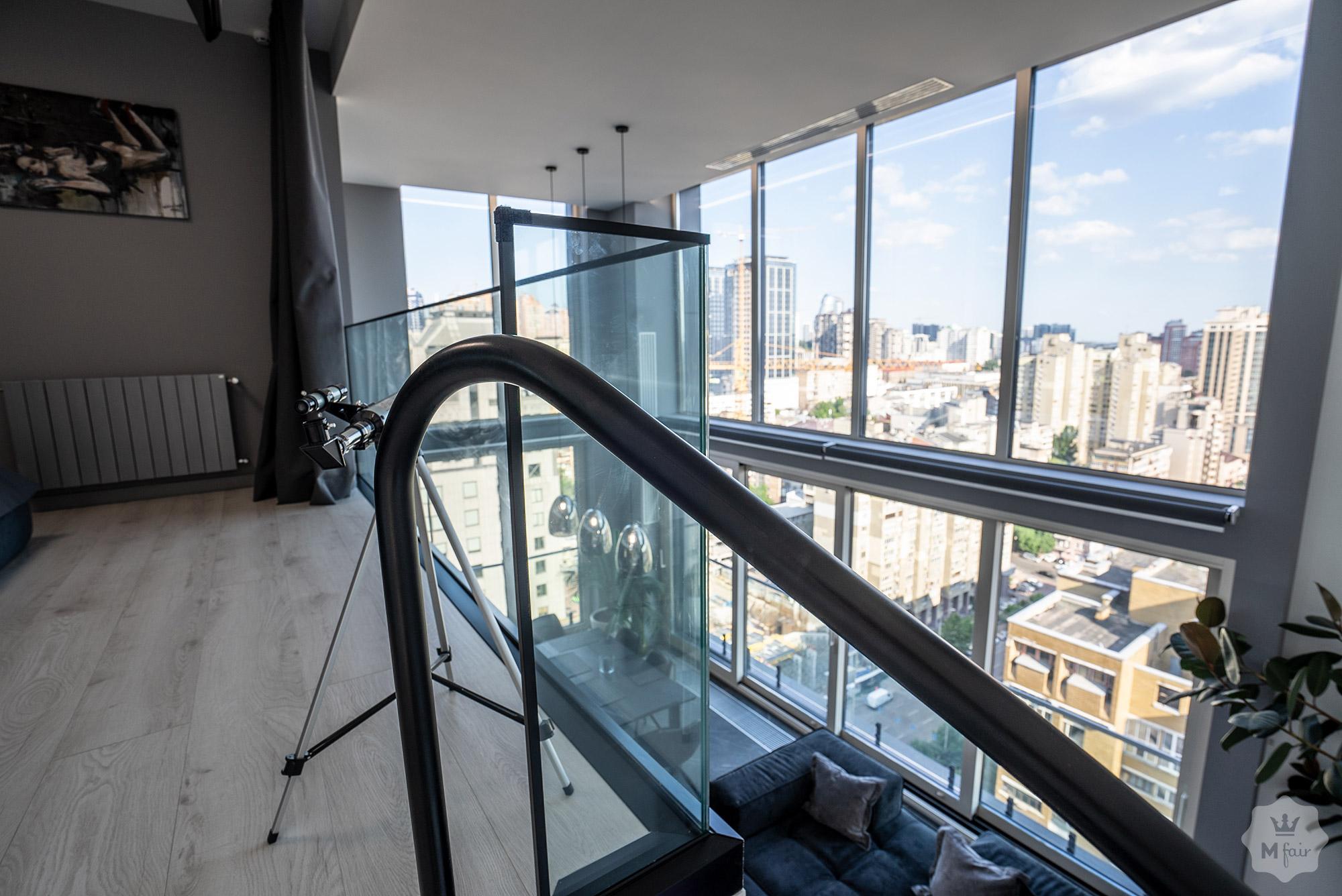 Аренда 3х этажного пентхауса с террасой в центре Киева