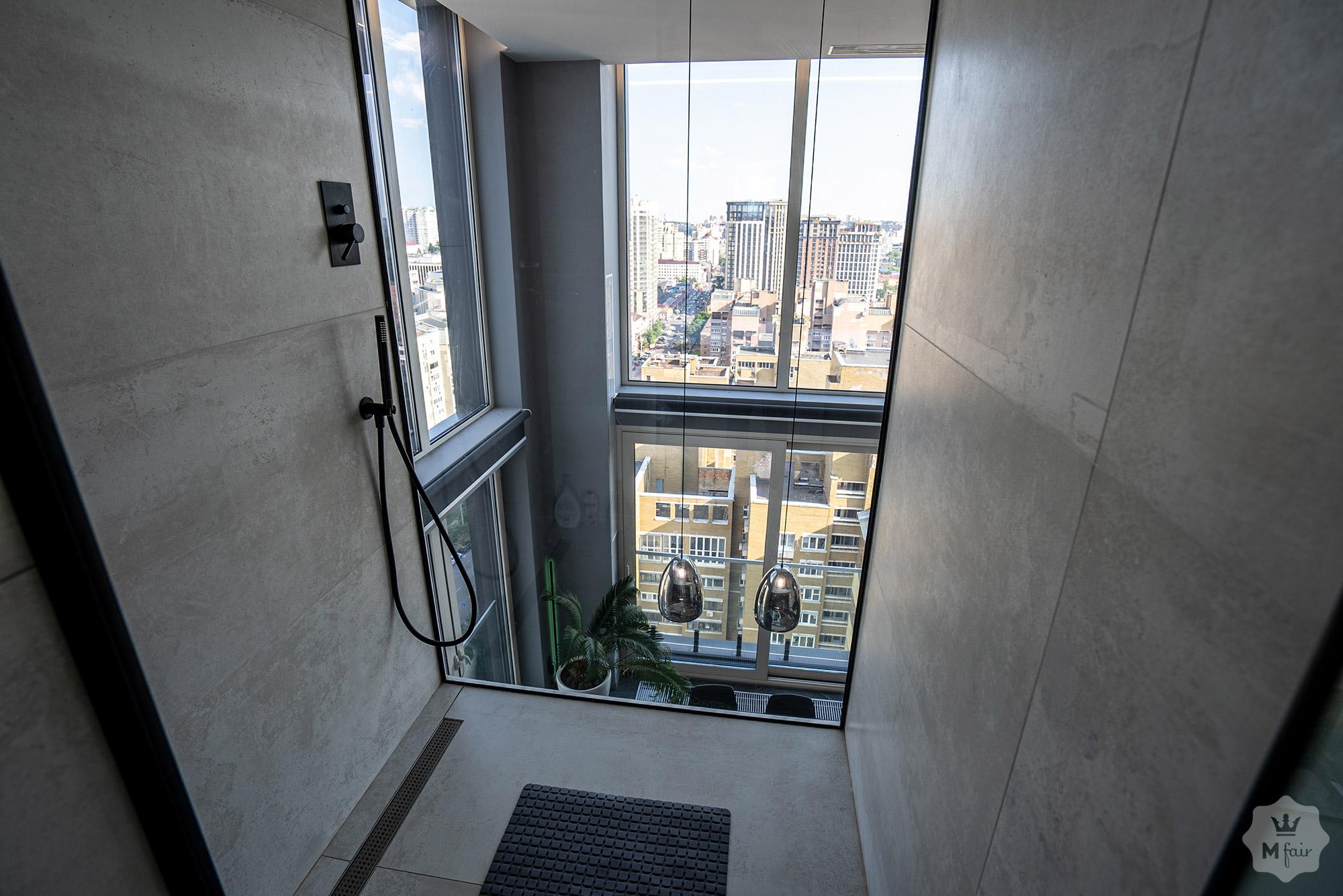 Аренда 3х этажного пентхауса с террасой в центре Киева