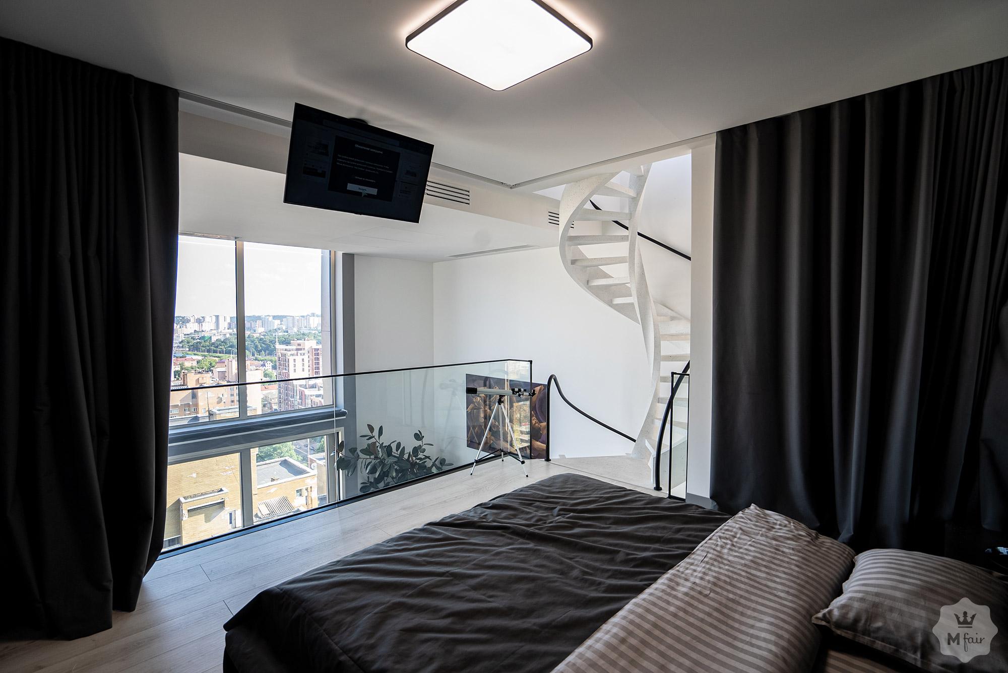 Аренда 3х этажного пентхауса с террасой в центре Киева