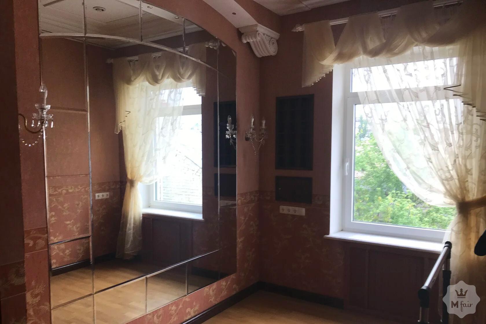 Продажа 3х уровневого пентхауса в центре Киева