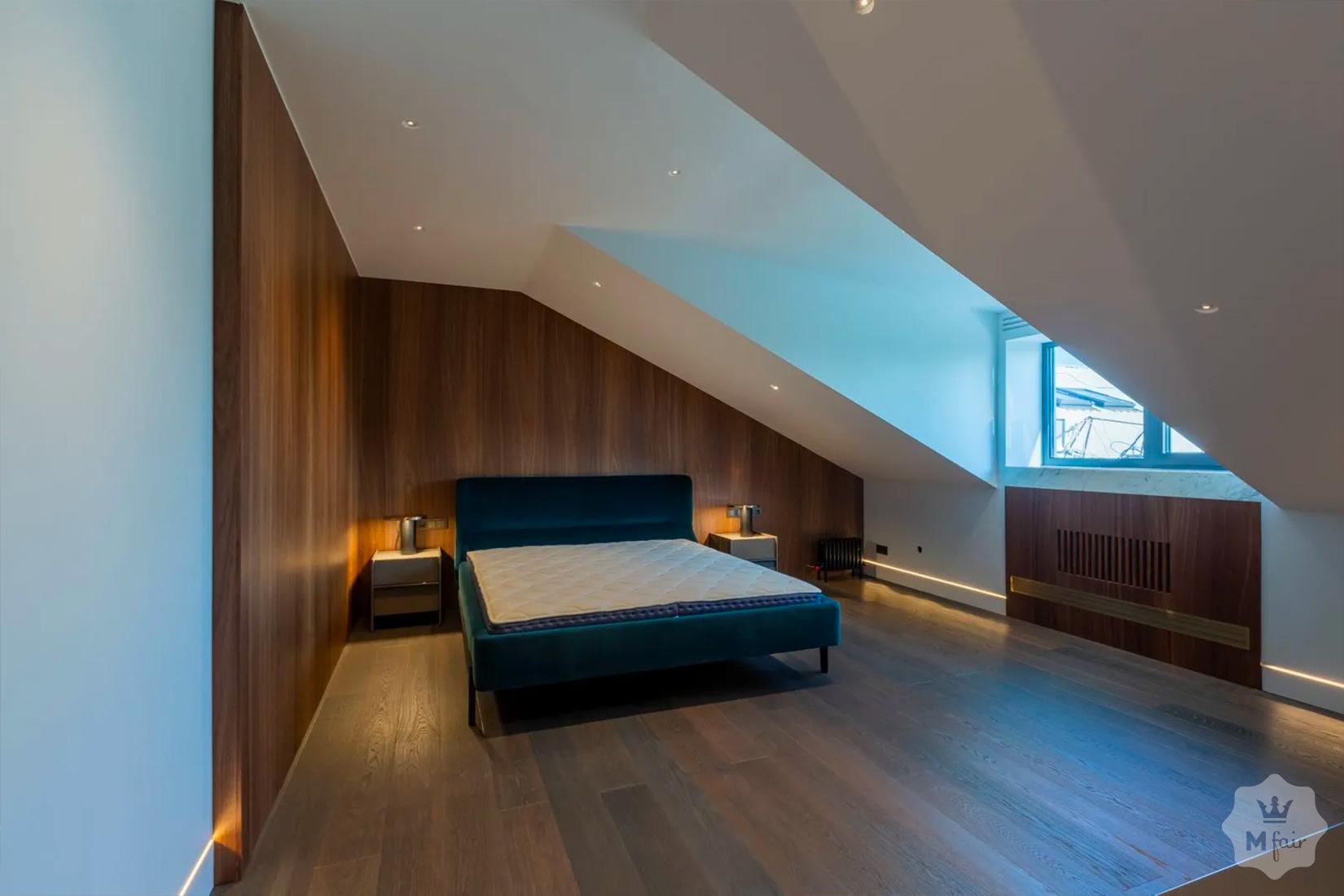 Продажа многокомнатной квартиры в исторической части Киева