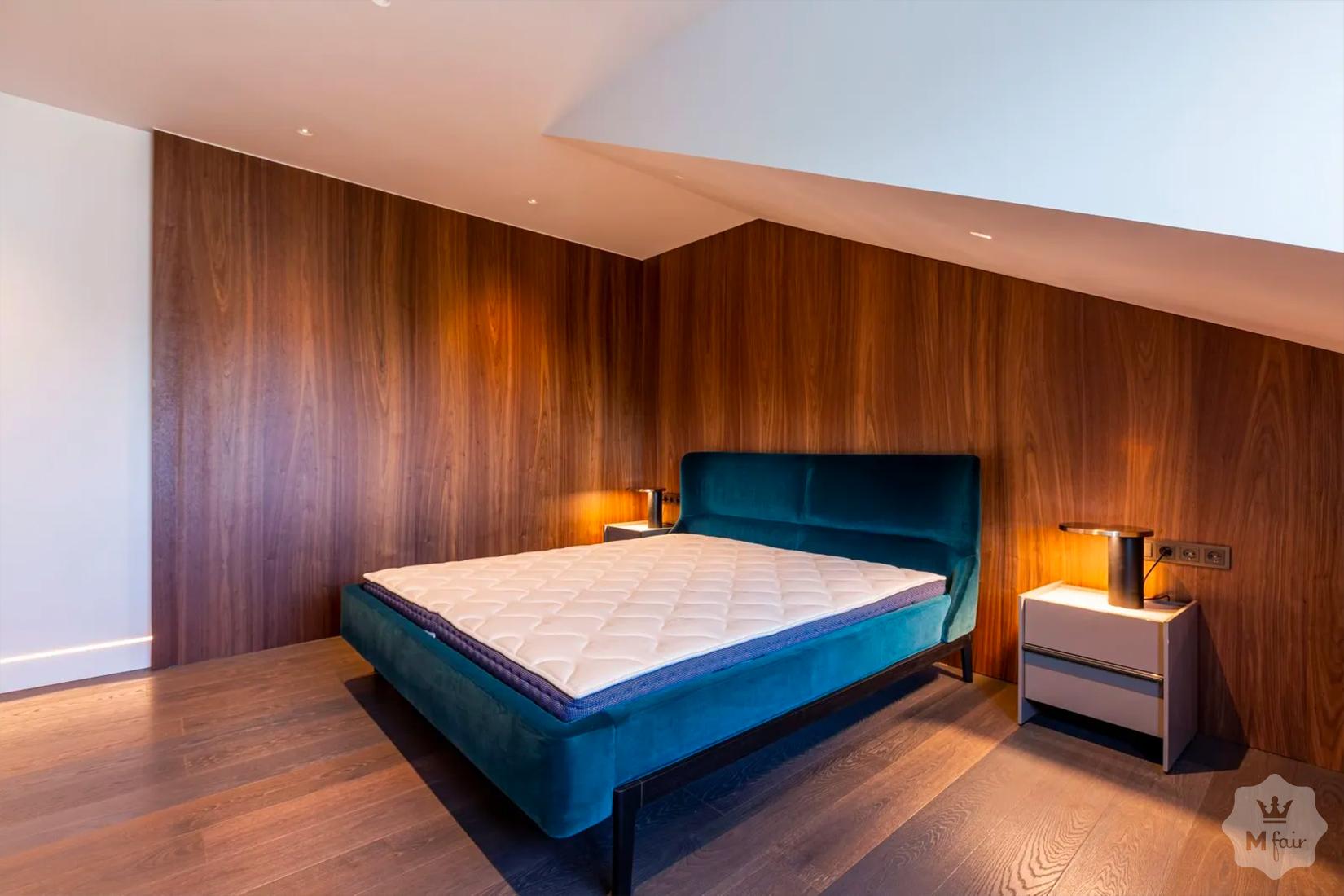 Продажа многокомнатной квартиры в исторической части Киева