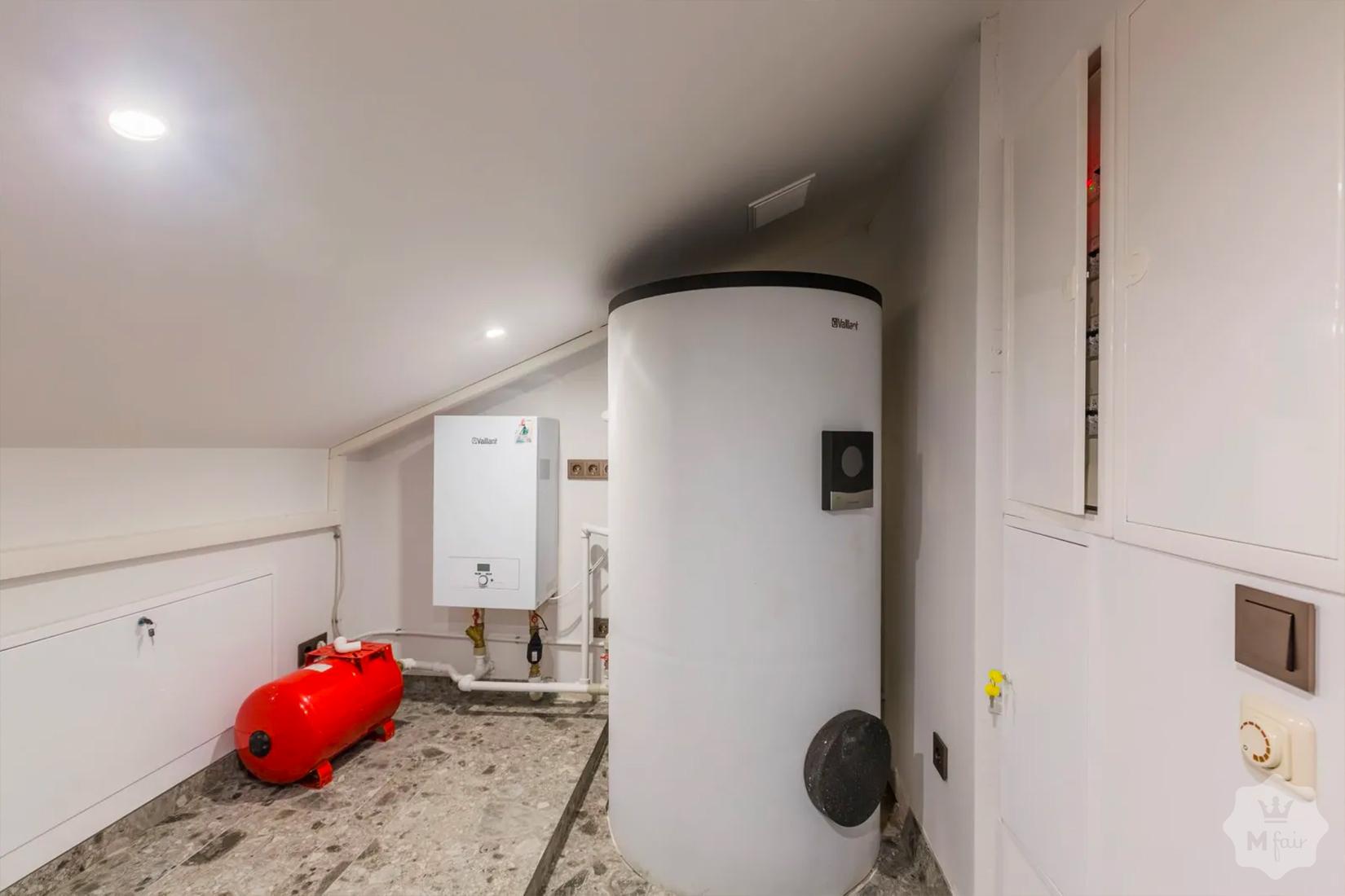 Продажа многокомнатной квартиры в исторической части Киева