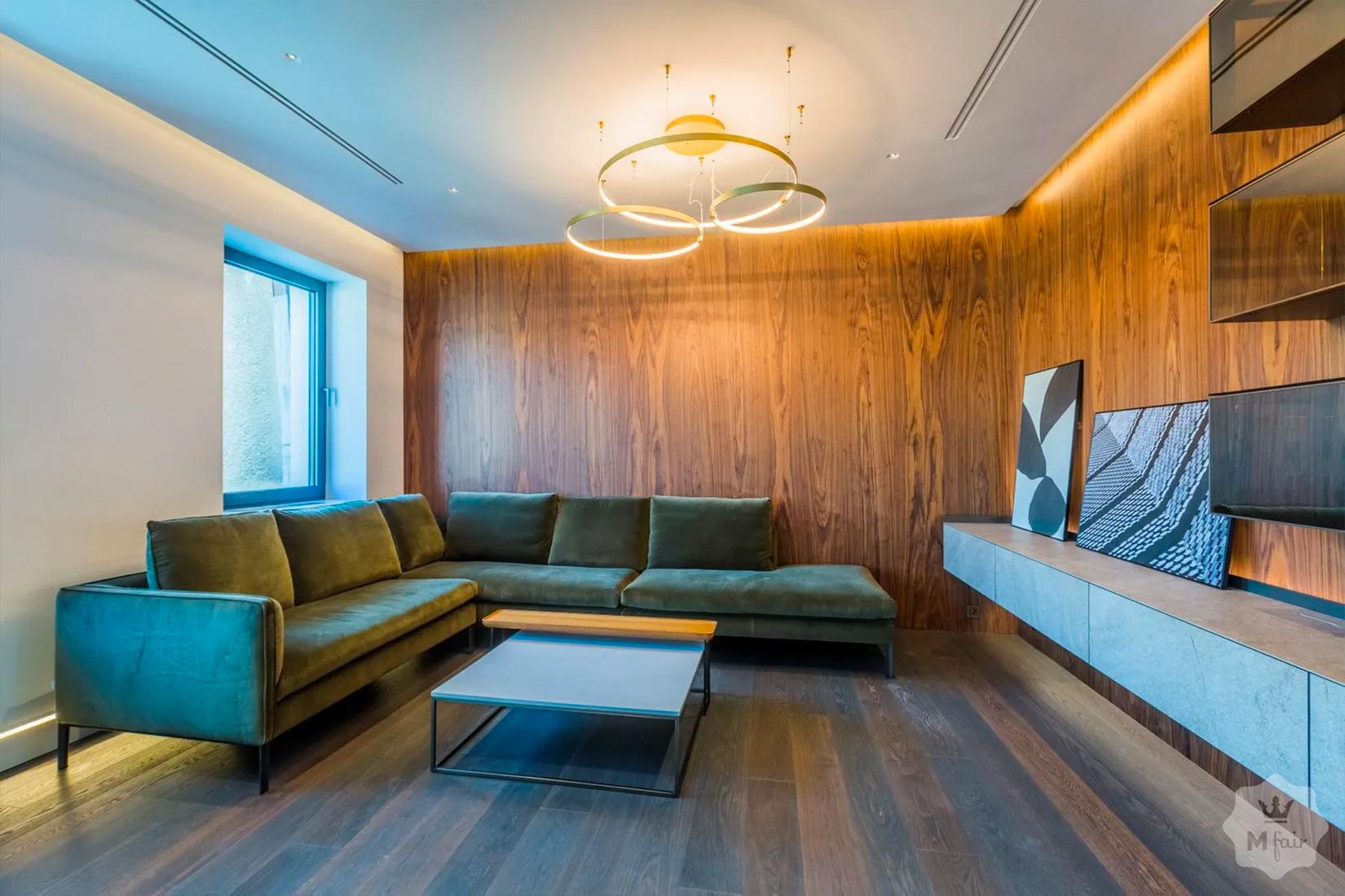 Продажа многокомнатной квартиры в исторической части Киева