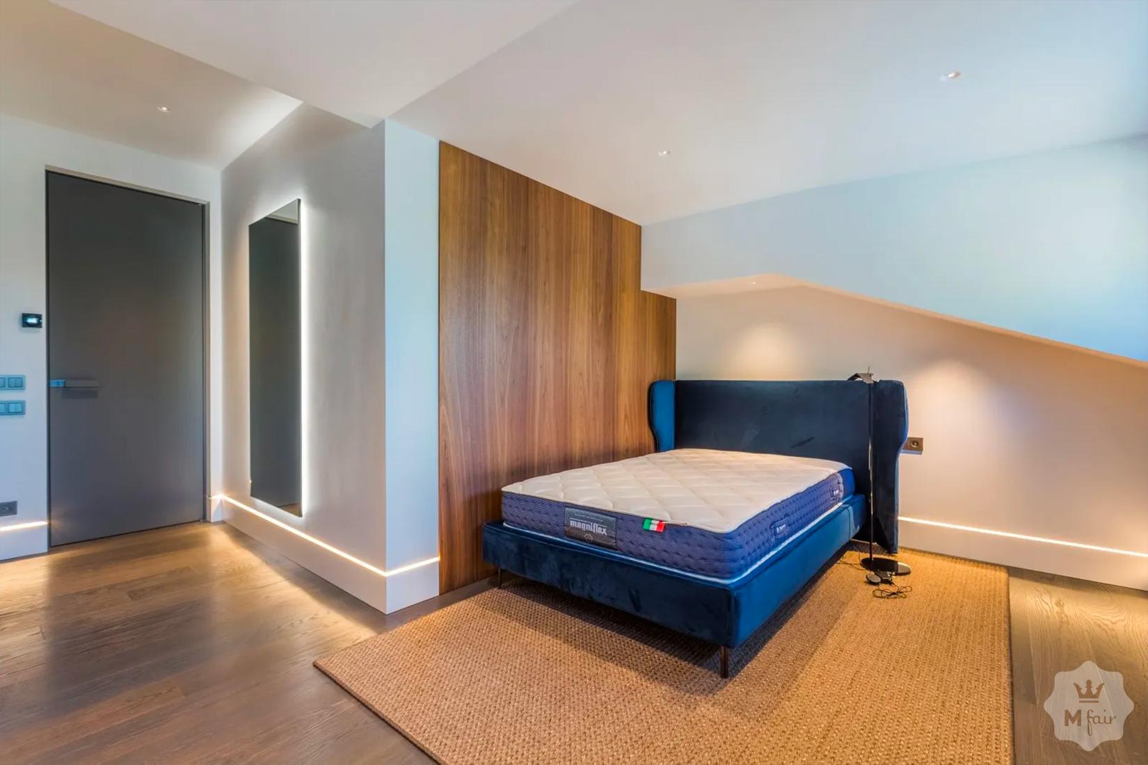 Продажа многокомнатной квартиры в исторической части Киева