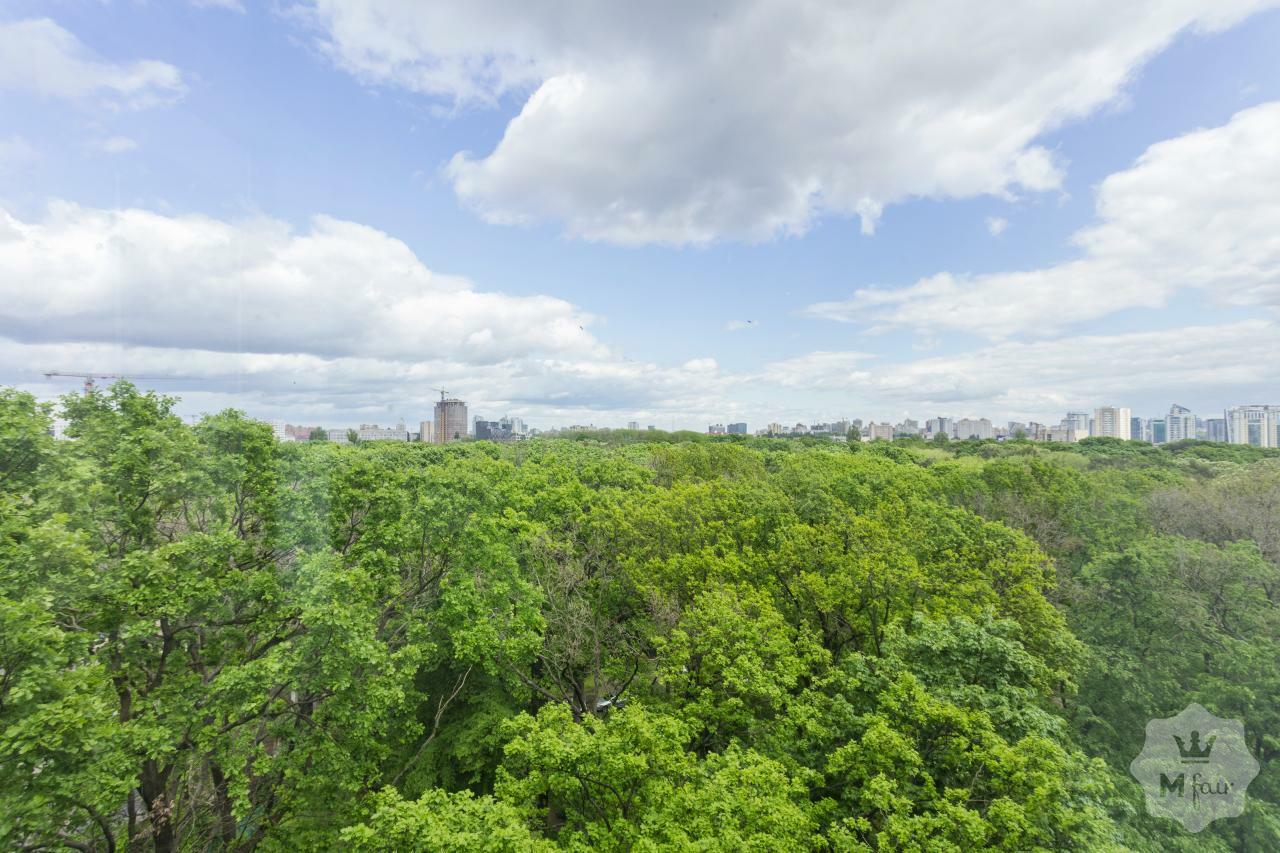 Продажа видового пентхауса в Киеве ЖК Кристал Парк