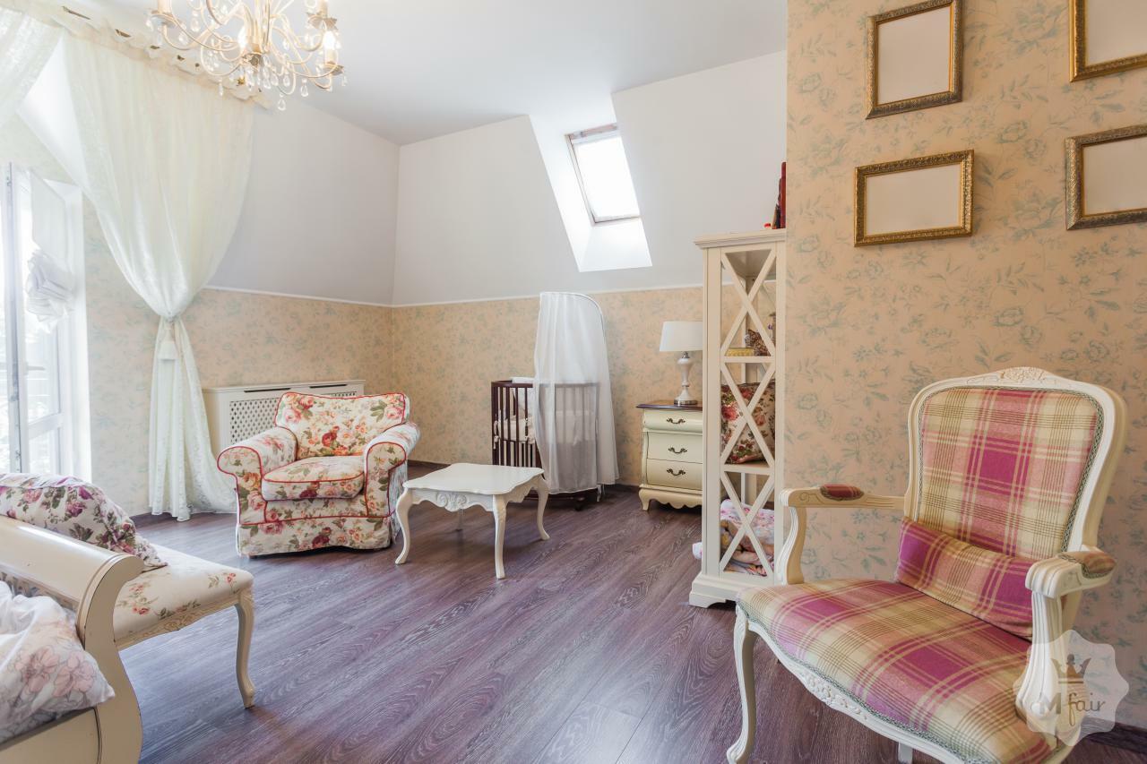 Продажа современный дома под Киевом в с. Святопетровское