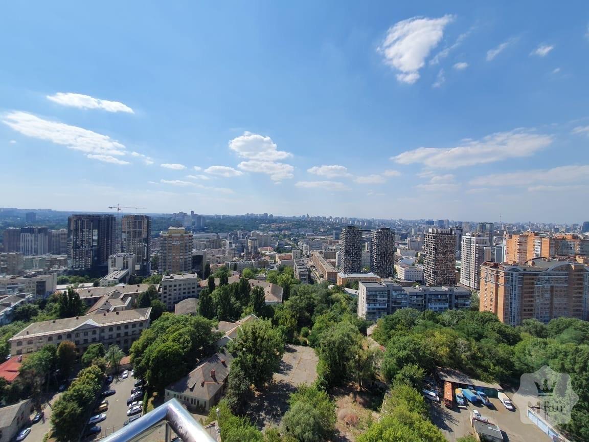 Продажа видовой квартиры на Печерске в ЖК Альтер Эго в Киеве