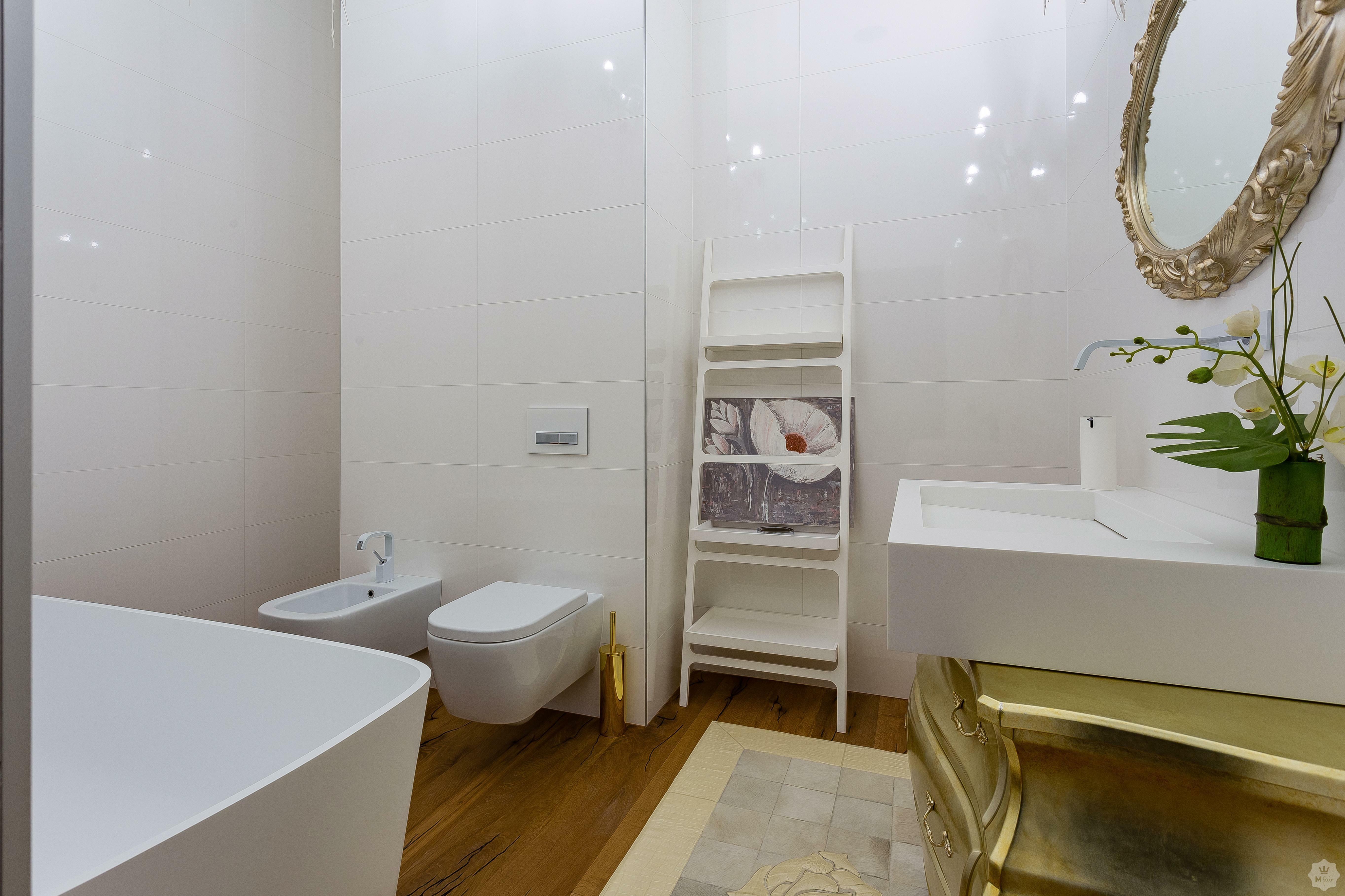 Продажа 5ти комнатной квартиры в Киеве с видом на Ботанический сад