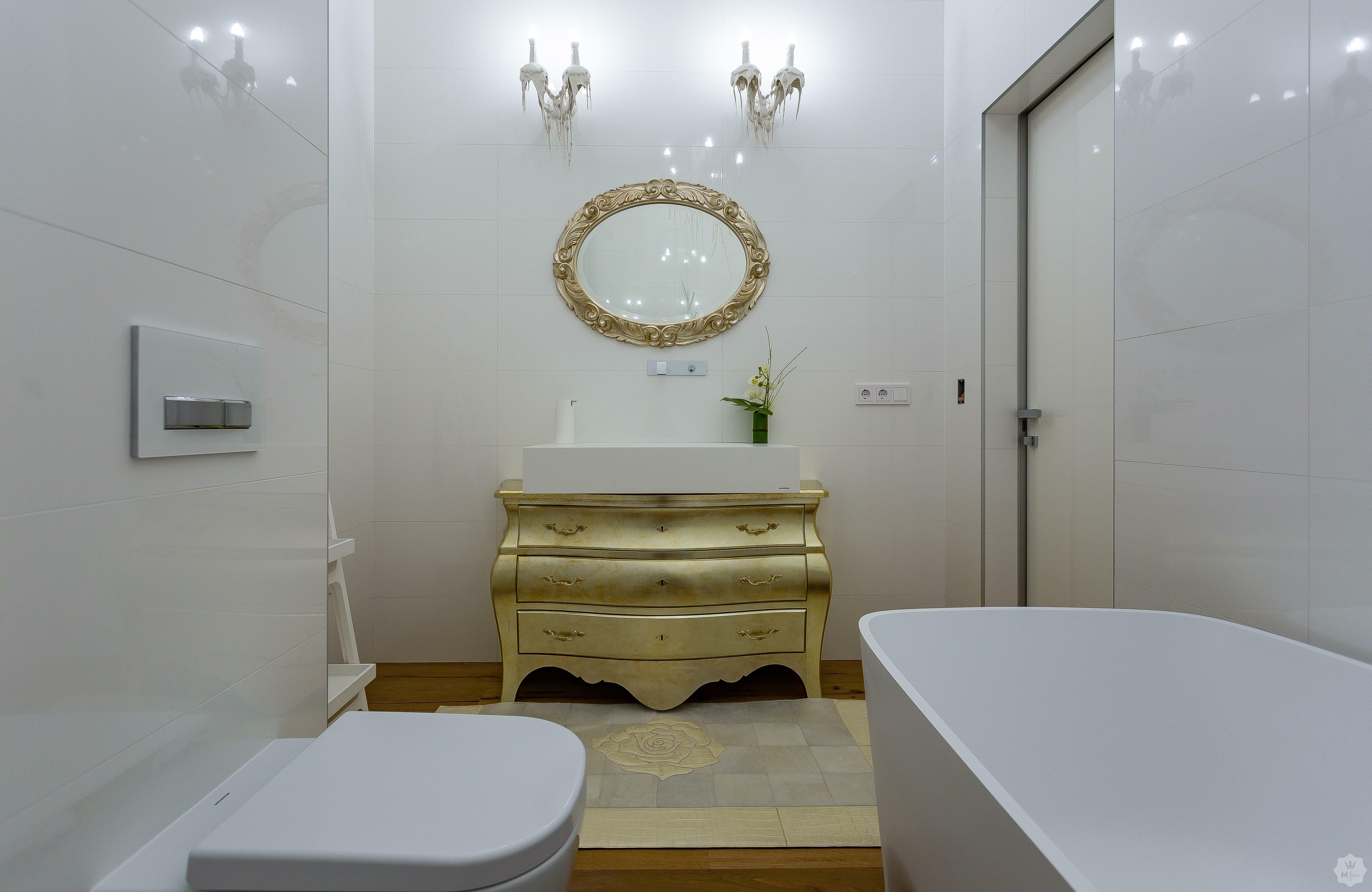 Продажа 5ти комнатной квартиры в Киеве с видом на Ботанический сад