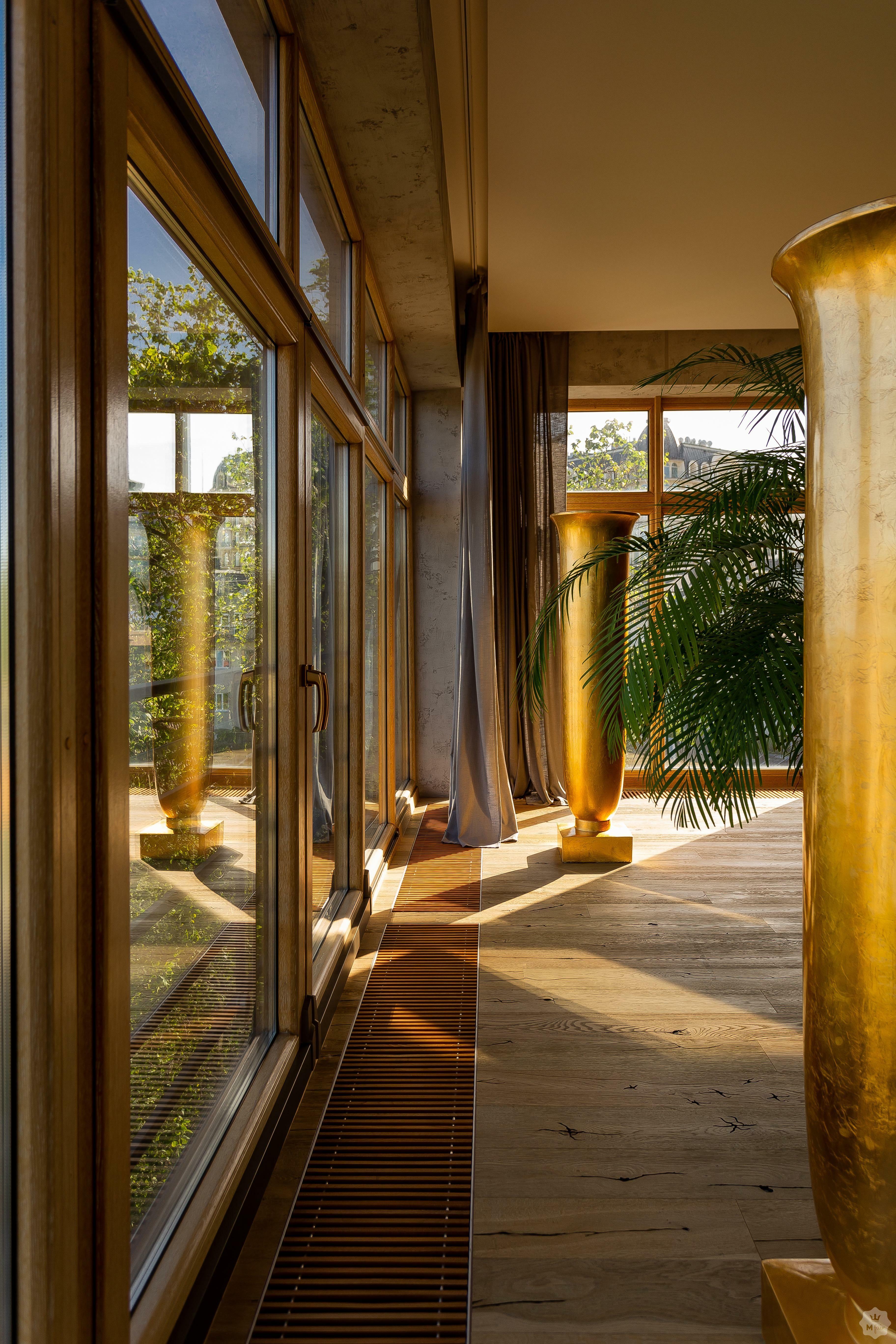 Продажа 5ти комнатной квартиры в Киеве с видом на Ботанический сад