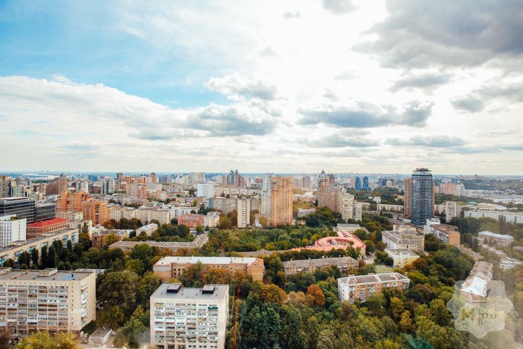 Продажа квартиры в центре Киева в ЖК Карнеги Тавер на печерске