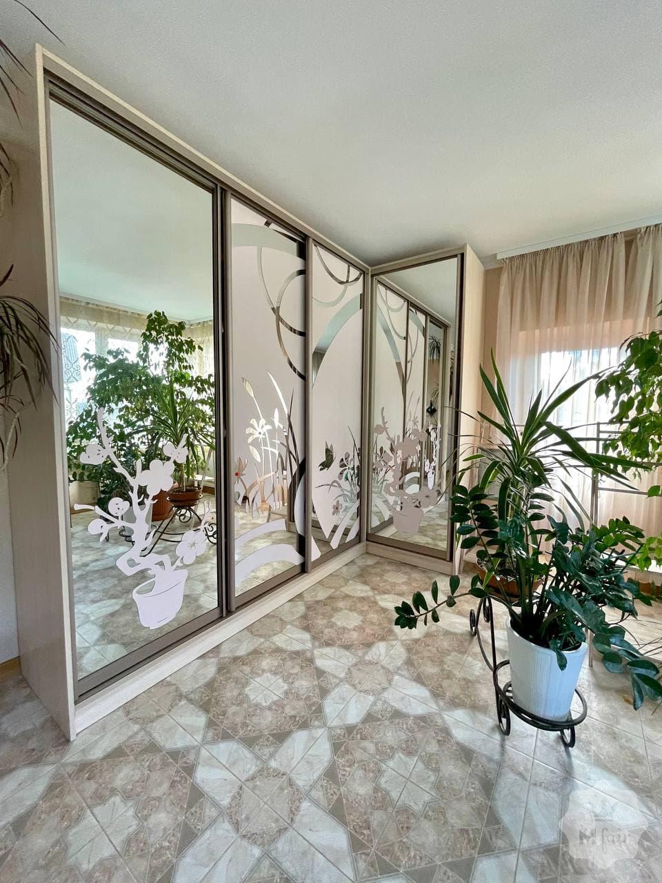 Продажа дома с бассейном в Ирпене под Киевом