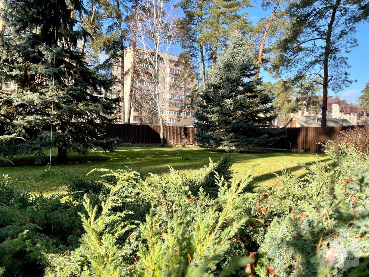 Продажа дома с бассейном в Ирпене под Киевом