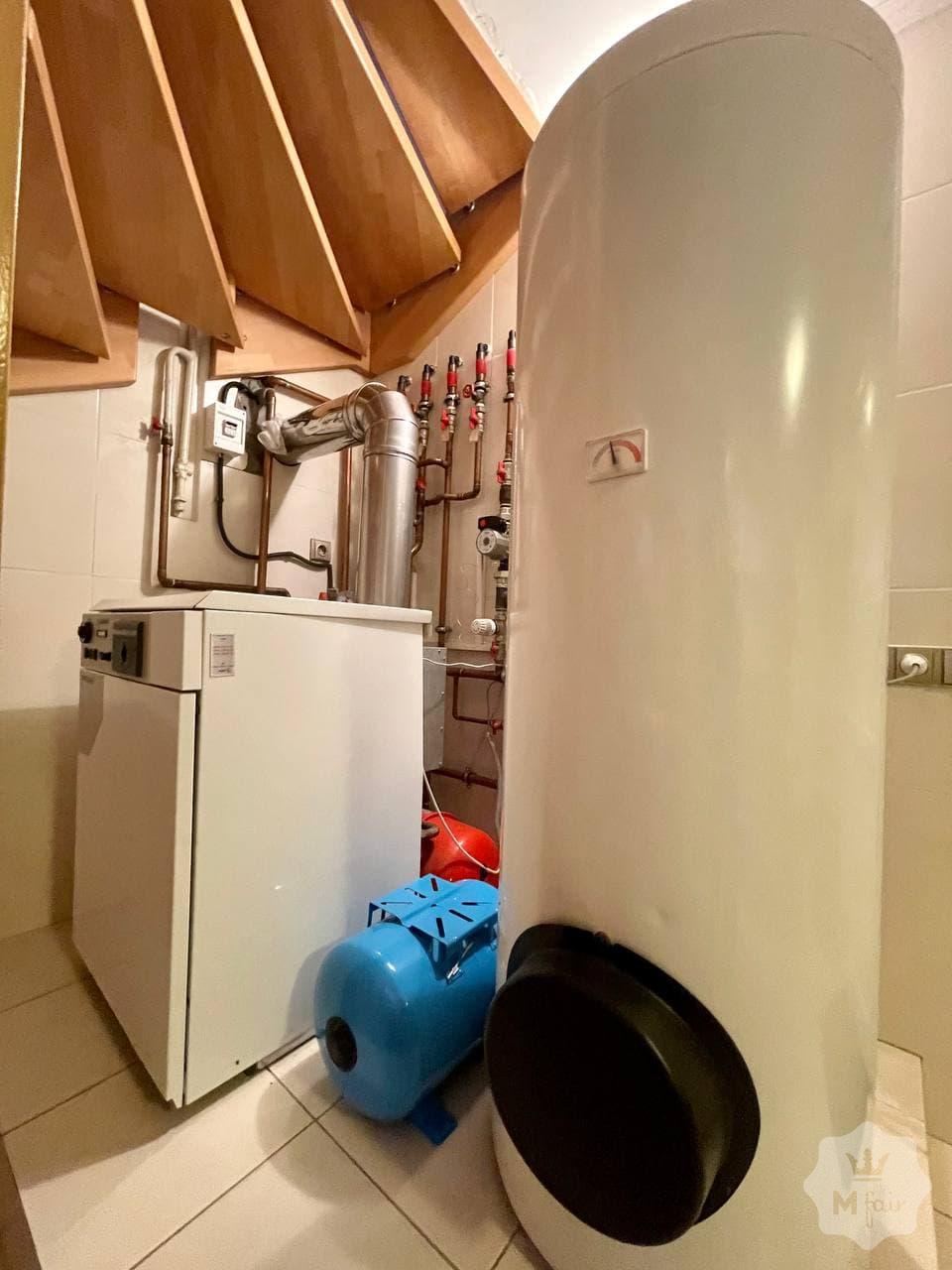 Продажа дома с бассейном в Ирпене под Киевом