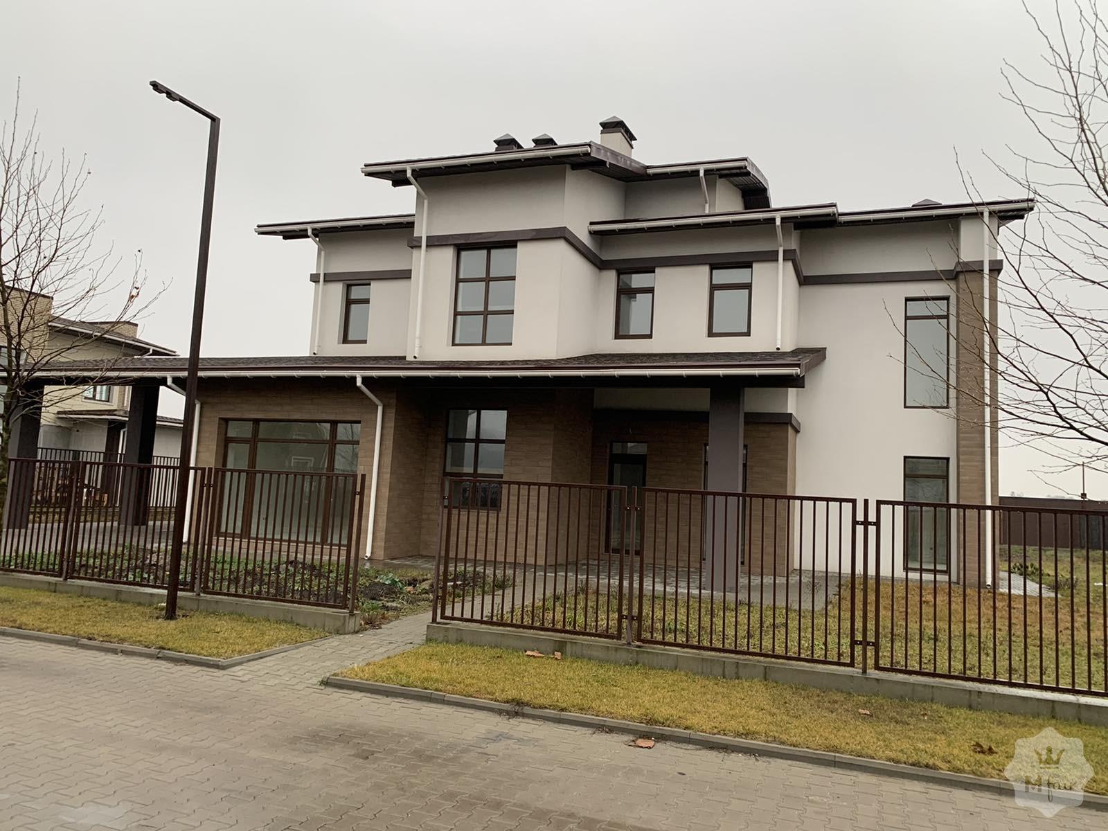 Продажа нового 3х этажного дома под Киевом в с. Романков