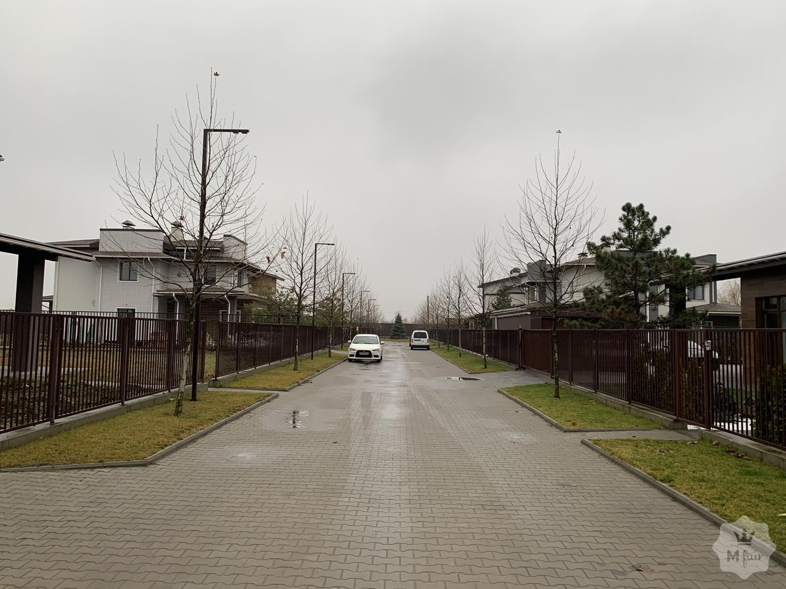 Продажа нового 3х этажного дома под Киевом в с. Романков