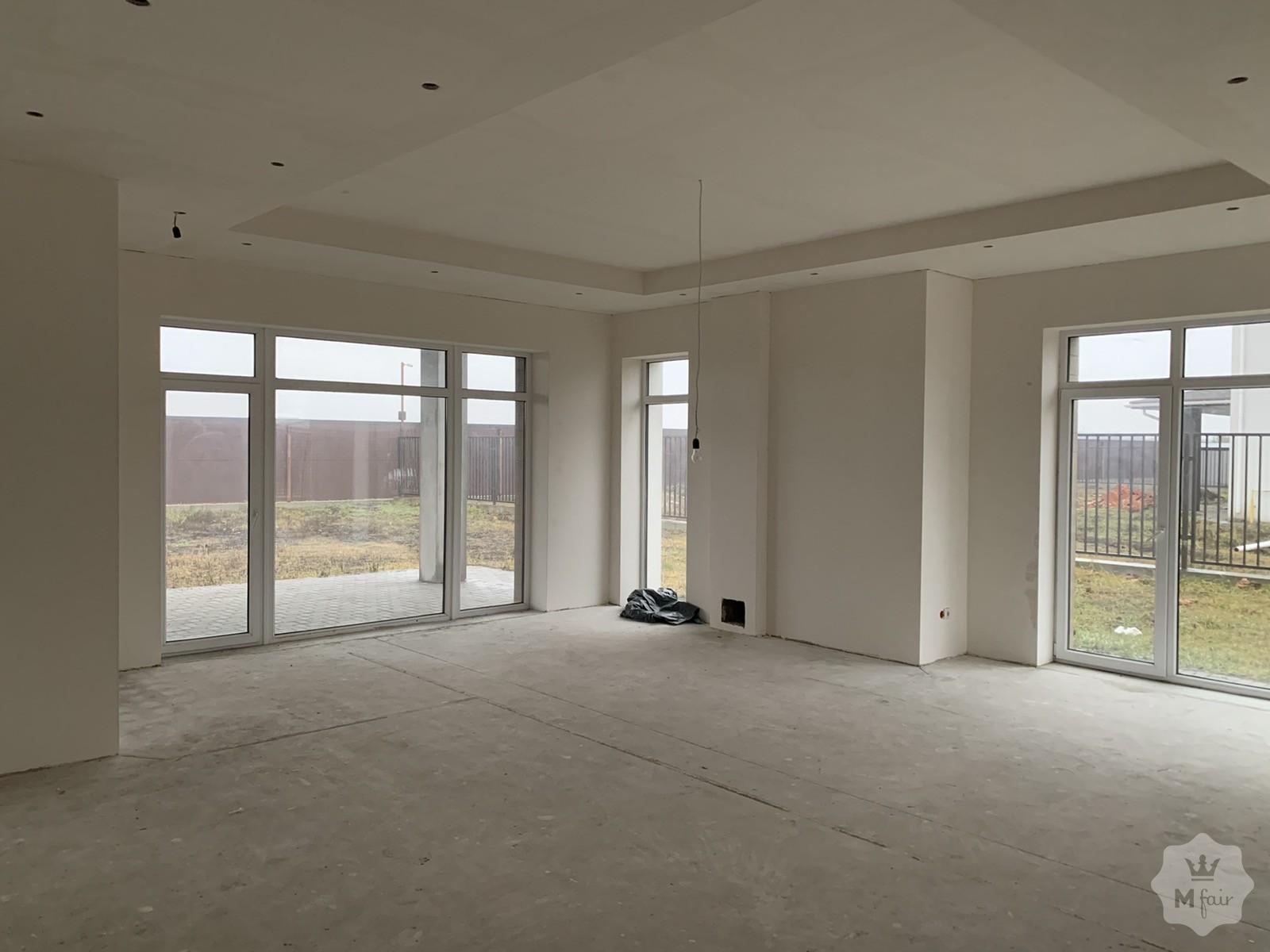 Продажа нового 3х этажного дома под Киевом в с. Романков