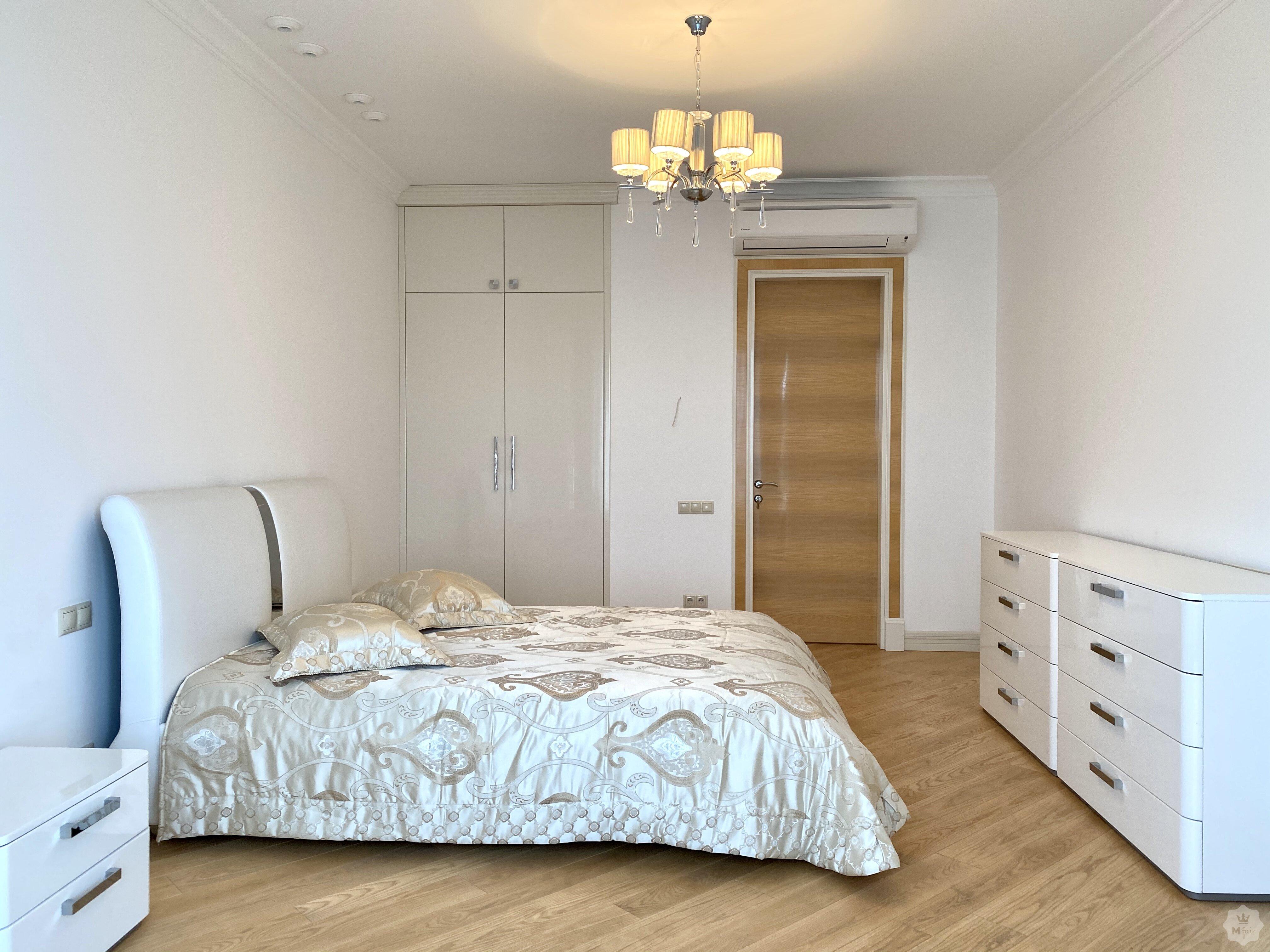 Аренда 3х-комнатной квартиры в центре делового Киева на Печерске