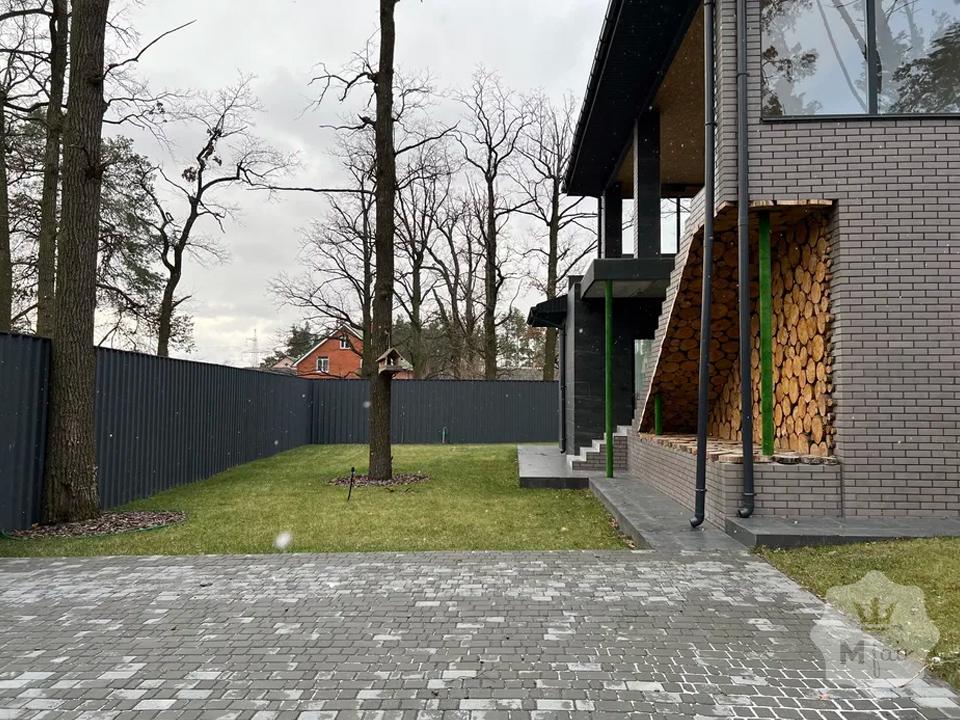 Продажа нового дома в лесной части Ирпеня под Киевом