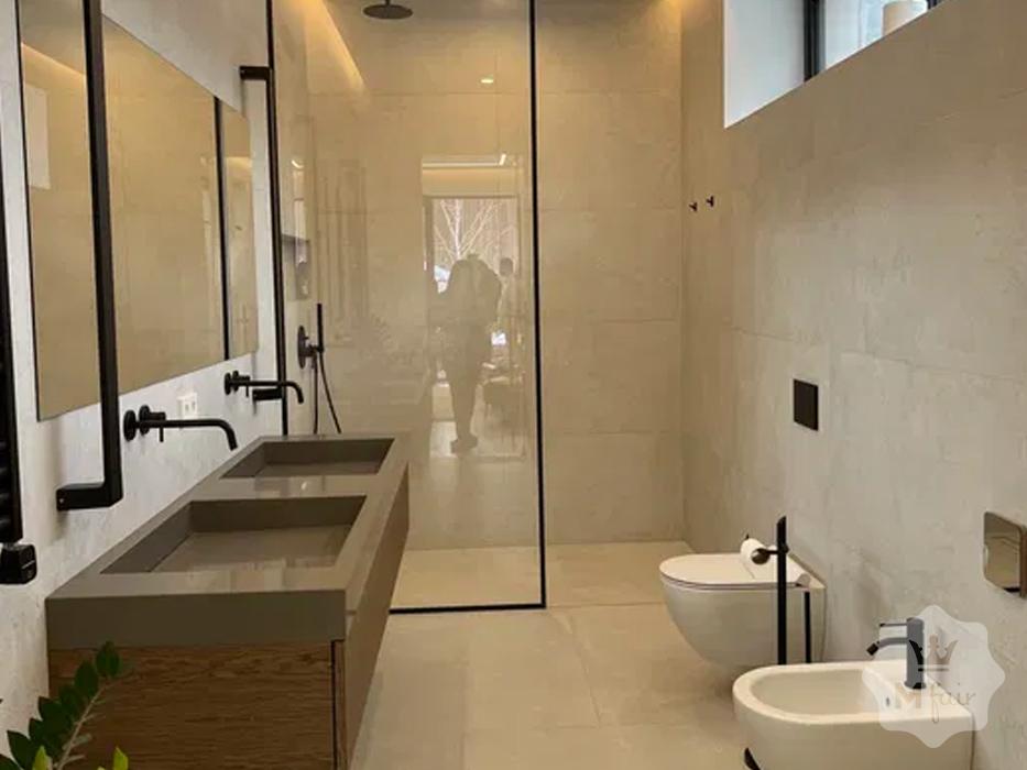 Продажа современного дома с ремонтом под Киевом в Буче