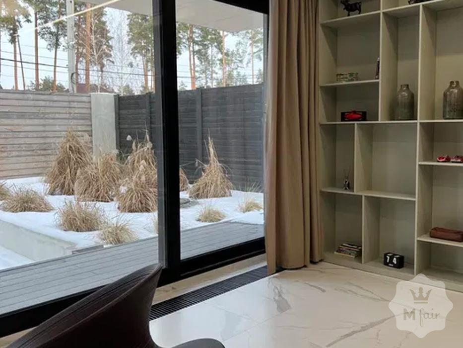 Продажа современного дома с ремонтом под Киевом в Буче