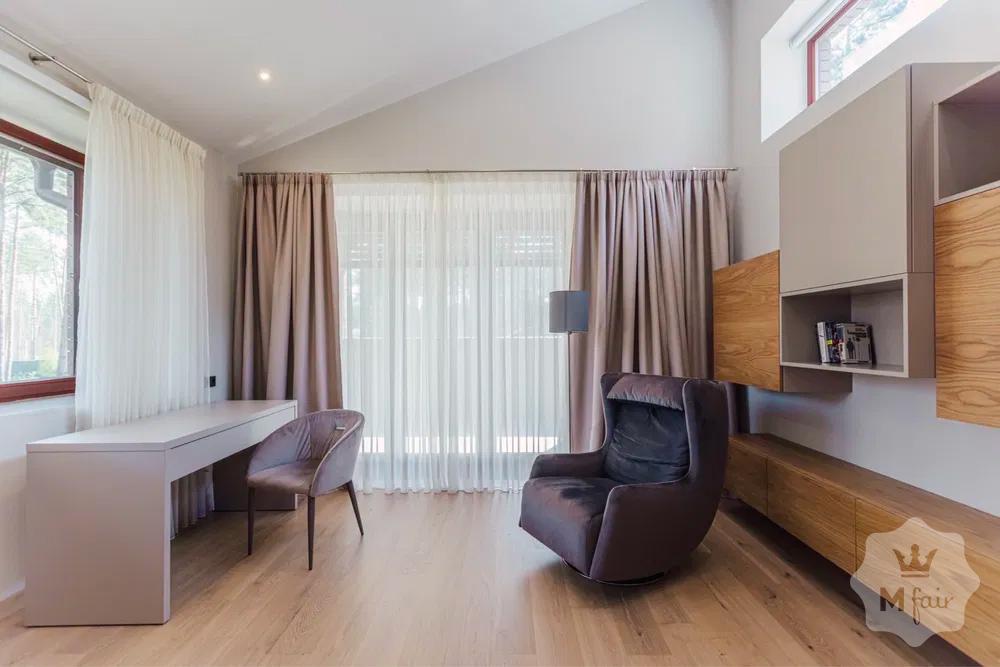 Продажа дома с бассейном в сосновом лесу в Буче под Киевом