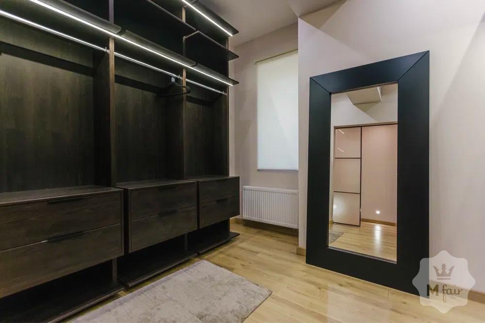 Продажа дома с бассейном в сосновом лесу в Буче под Киевом