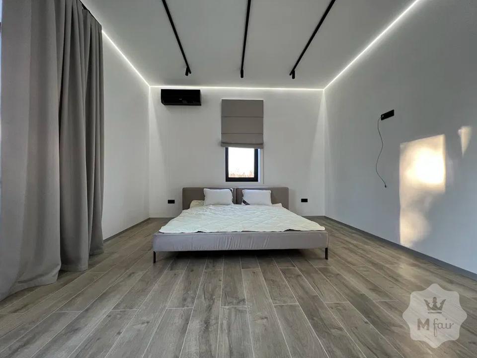 Продажа нового дома в стиле хай-тек в Буче под Киевом