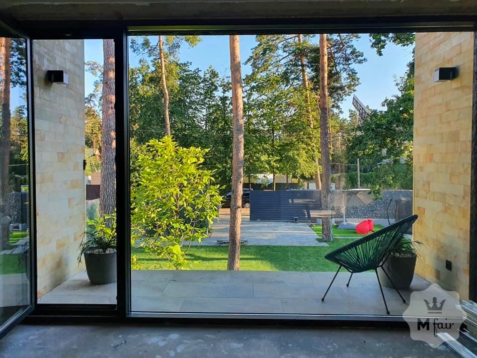 Продажа нового дома премиум класса с ремонтом в Буче под Киевом