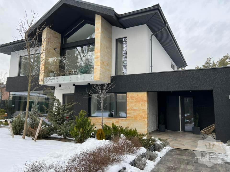 Продажа нового дома премиум класса с ремонтом в Буче под Киевом