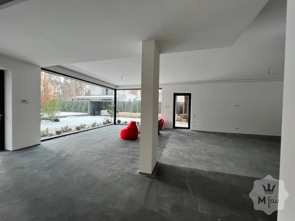 Продажа нового дома премиум класса с ремонтом в Буче под Киевом