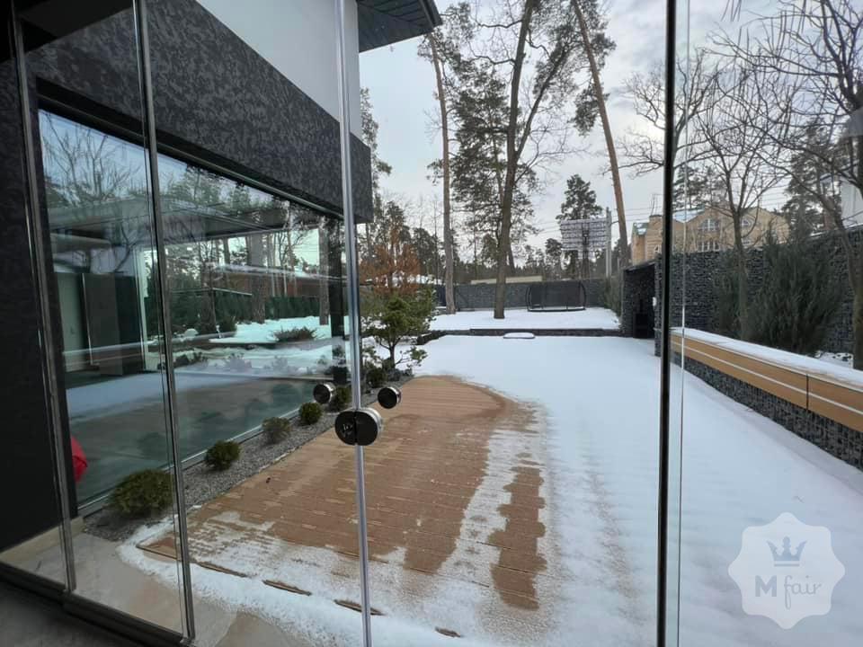 Продажа нового дома премиум класса с ремонтом в Буче под Киевом